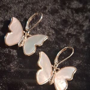 Connie Craig CCC Dainty Silver 925 Butterfly Earrings Opalescent Mother Of Pearl